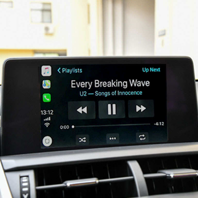 Unichip-Lexus-Wireless-CarPlay-2.jpg